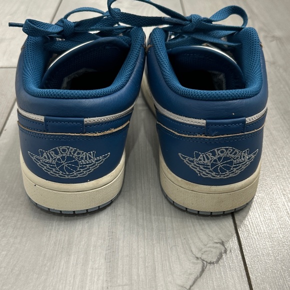 Men’s Jordan 1 Low SE 'Industrial Blue Size 7.5 - Picture 7 of 9